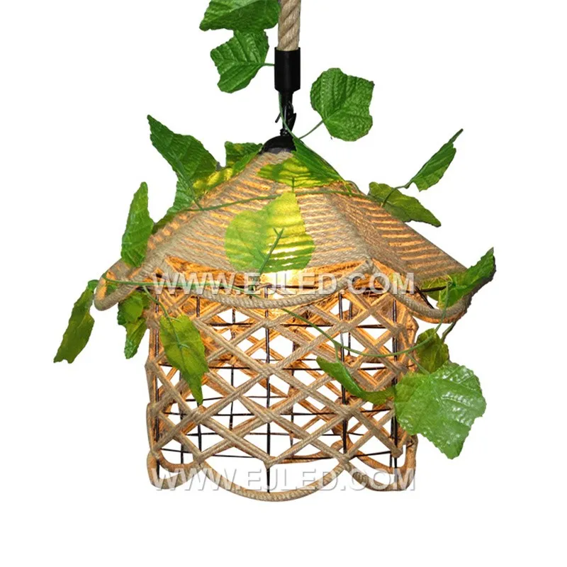 The RP0087 is a versatile bell-shaped pendant, hand-woven from natural rattan, that diffuses light through its open weave. Its balanced proportions make it suitable for various room sizes and ceiling heights, either individually or in groups.