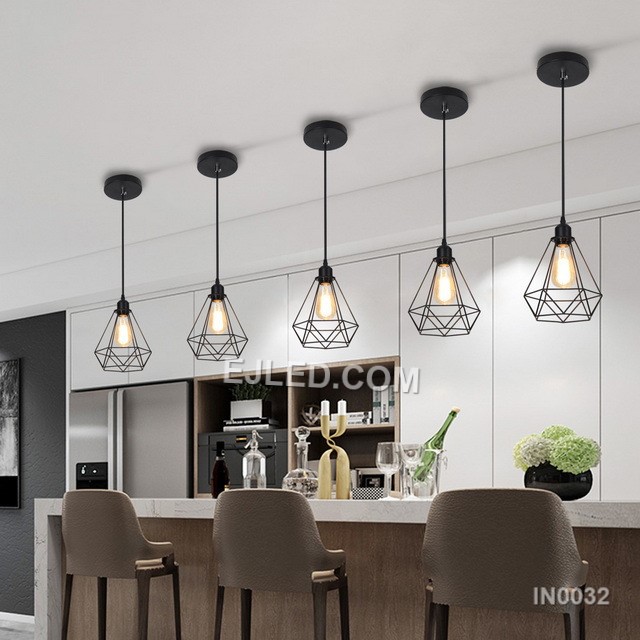 Black Pendant Light Metal Diamond Cage Iron Lampshade with E27 Base Light for Kitchen Island Hotel Bedroom IN0032