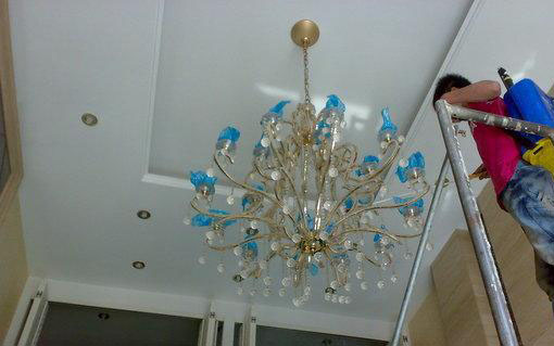 How to choose the chandelier in the living room