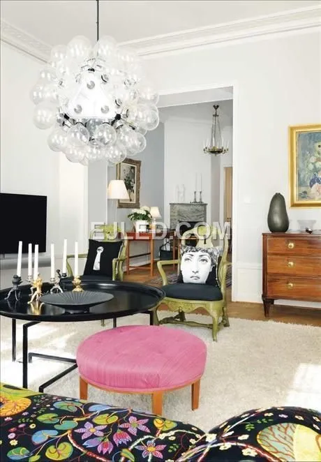 15 literary chandeliers to make your home warmer