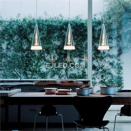 15 literary chandeliers to make your home warmer