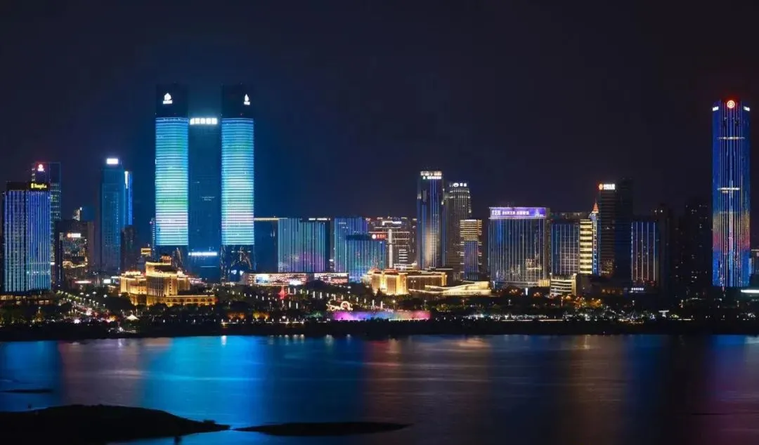 Various themed light shows all over the country have been launched one after another!