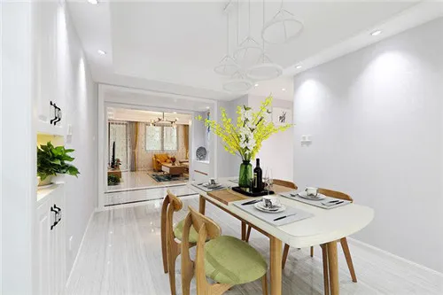 What is the standard size of the chandelier from the ground