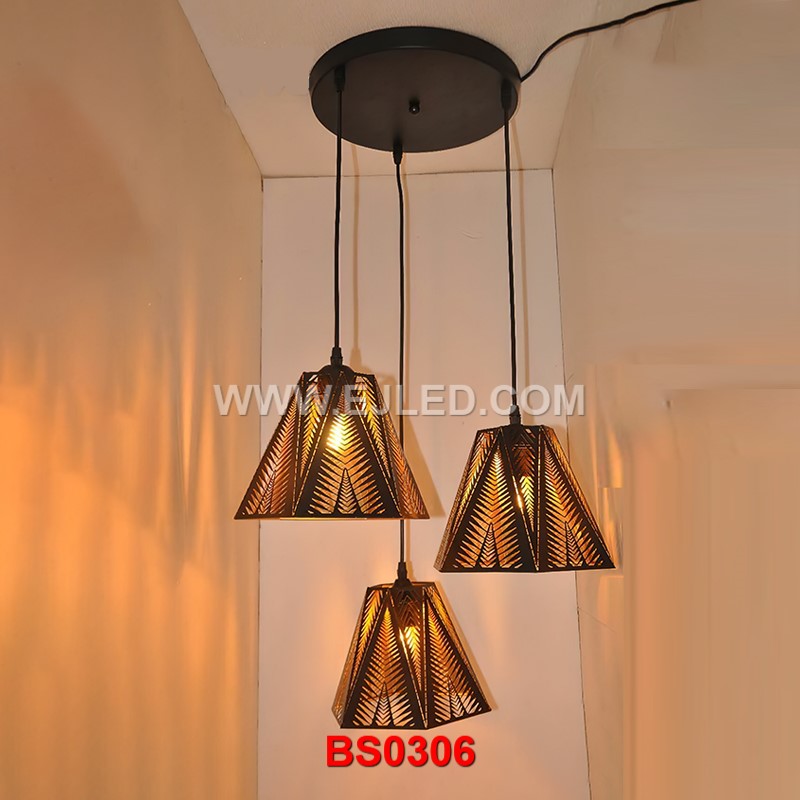 Intellectual property protection for lamps in GuzhenTown was selected as a candidate project for the demonstration