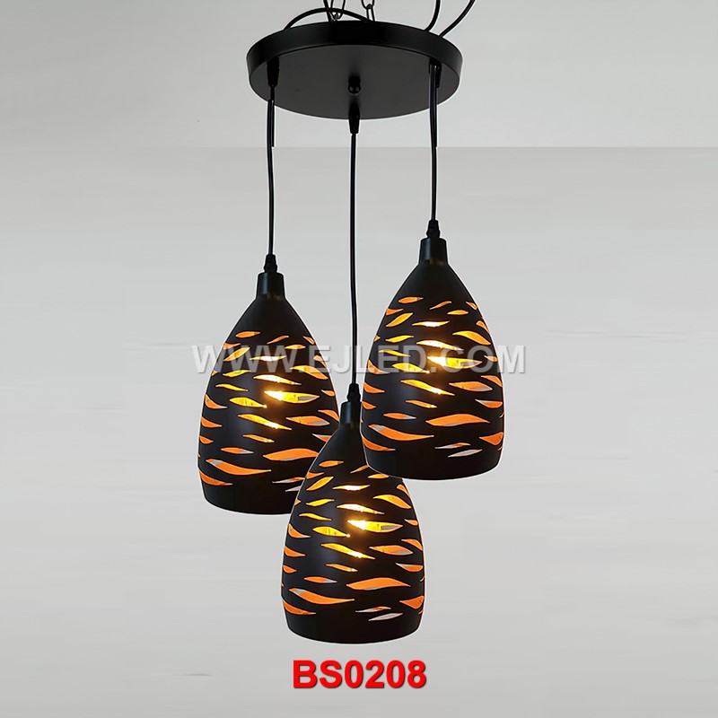 How should the lighting industry enterprises respond?