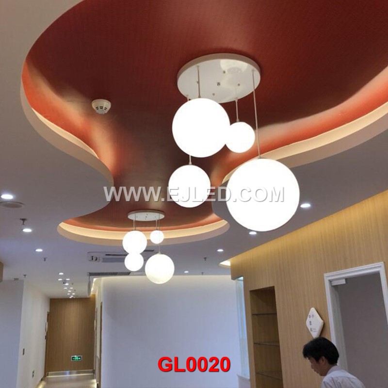 How to Choose Between Acrylic &amp; Glass Lampshades Chandelier