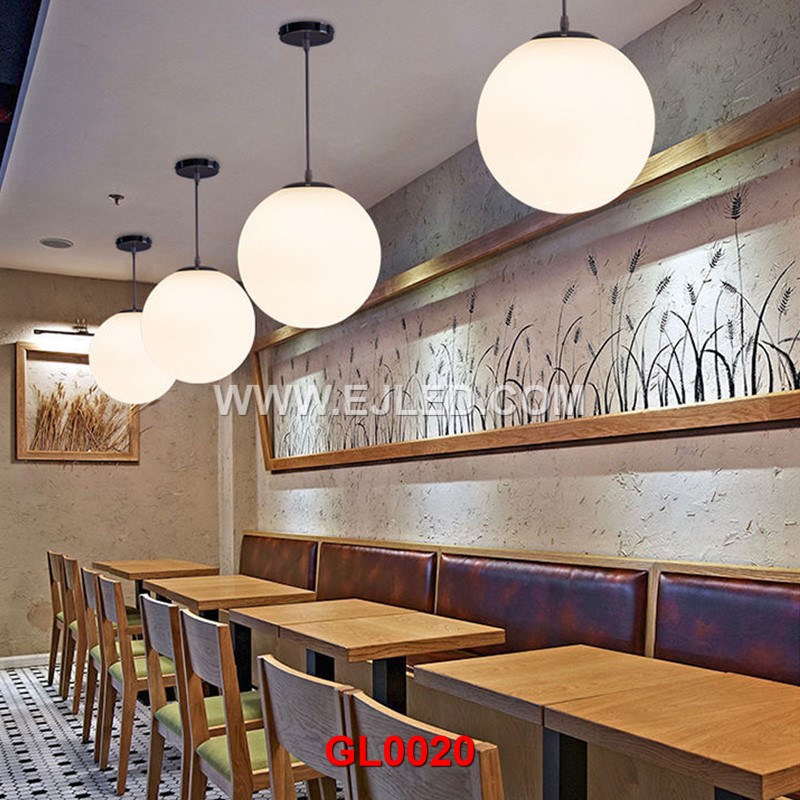How to choose glass lighting