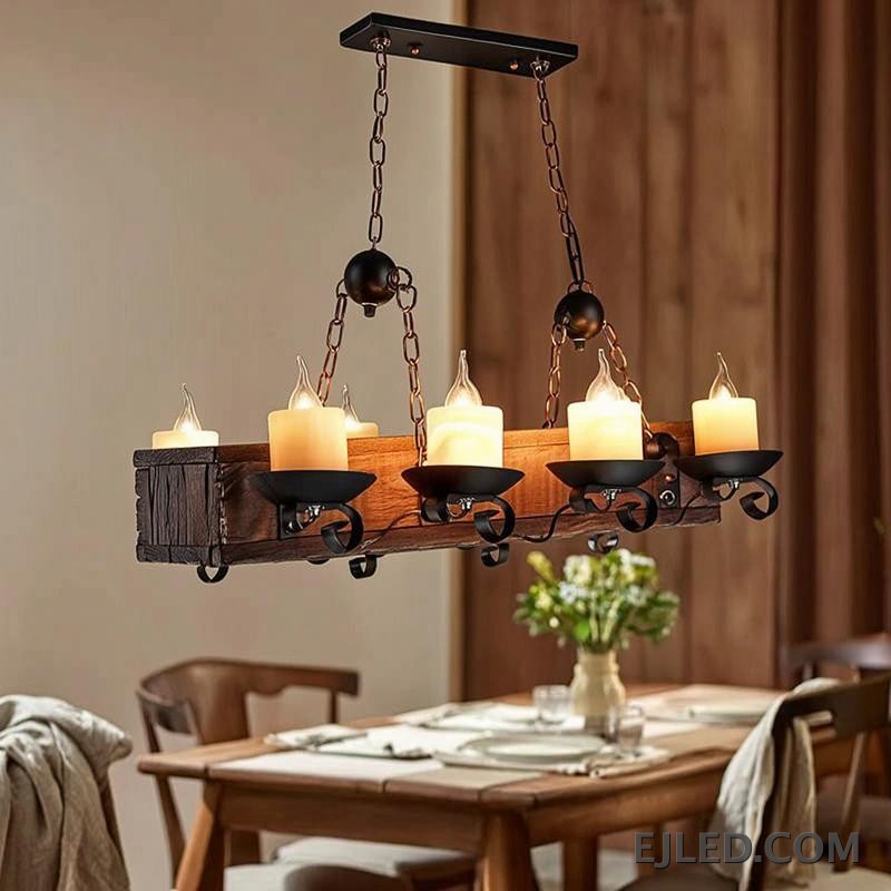 Esta lámpara colgante WD0010 presenta un cuerpo de viga de madera rectangular envejecida con ocho lámparas LED estilo vela expuestas en soportes de metal negro, suspendidas por cadenas para un estilo rústico. - view 3