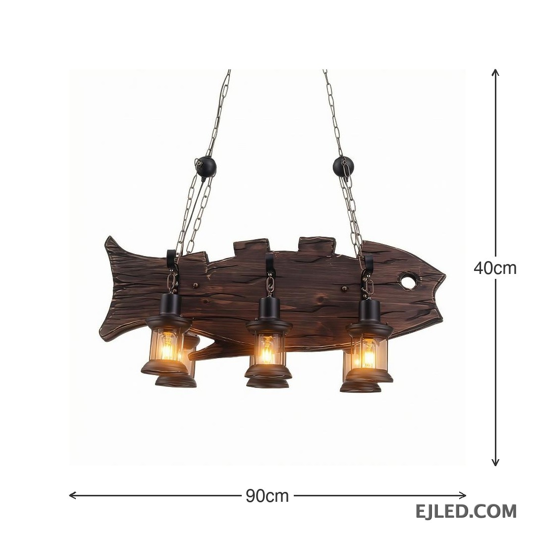 Esta lámpara colgante de techo de madera WD0013 presenta una distintiva forma de pez, con tres luces individuales tipo farol. Su acabado oscuro y rústico y su suspensión con cadenas crean una estética única para diversos interiores. - view 6