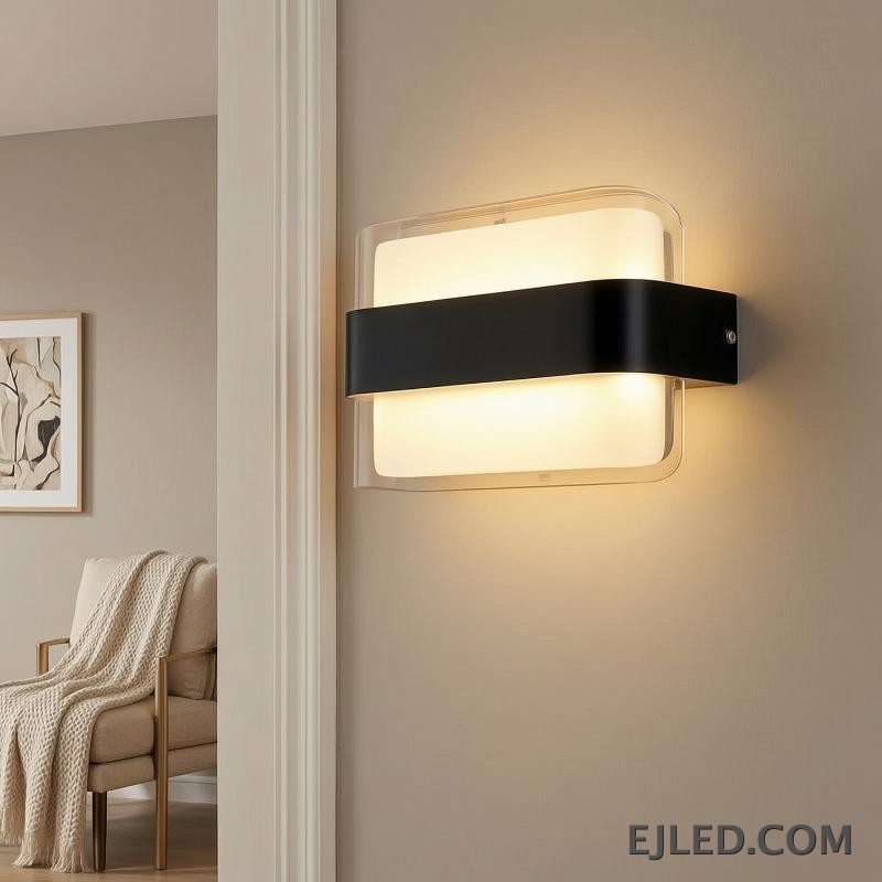 This wall lamp features a black aluminum body and two rectangular glass diffusers. It is designed for surface mounting and provides diffused light both upwards and downwards. - view 4